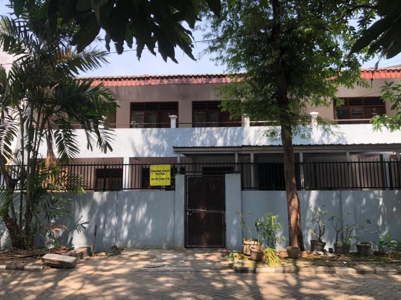 Oyo 90482 Rumah Oma Syariah Kupang  Exterior foto